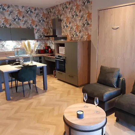 Gîte de la Presqu'île de Lézardrieux, adapté PMR Extérieur photo